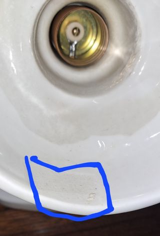 Plafón antiguo de baño