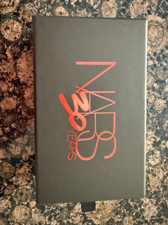 Cofre Nars 30 aniversario