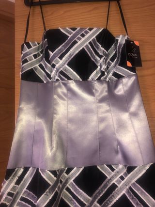 Vestido fiesta talla 44 con etiqueta. 