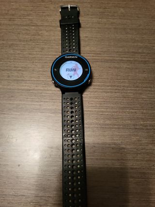Reloj Forerunner 620.