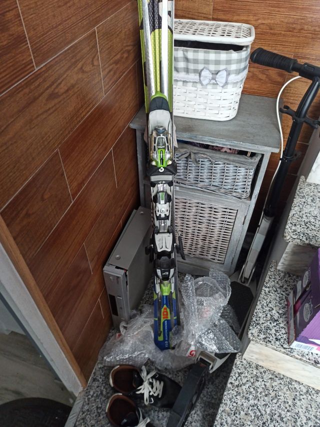Skis atomic supercross 163cm