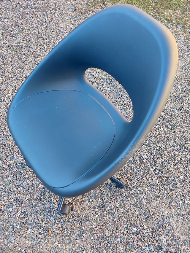 CADIRA GIRATÒRIA ELDBERGET/HALSKÄR