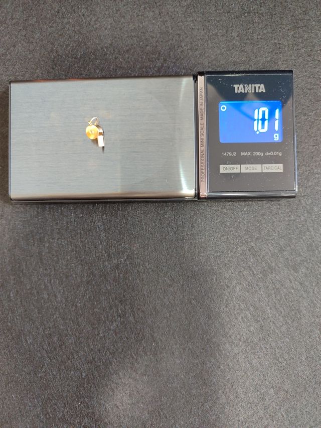 Colgante Silbato en Oro 18k