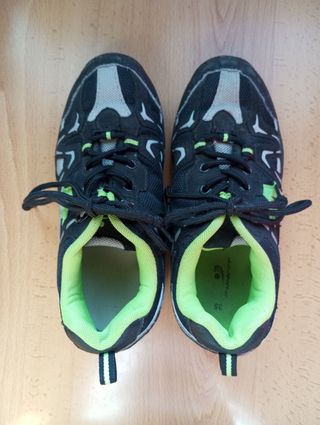 Zapatillas de montaña niño