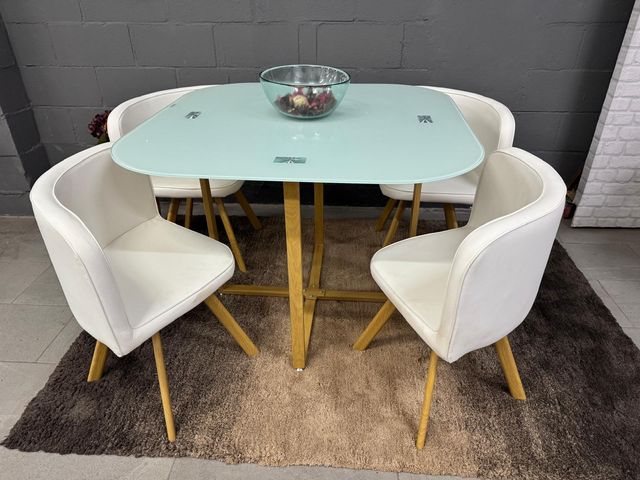 Mesa de comedor y 4 sillas 100x100cm Tara