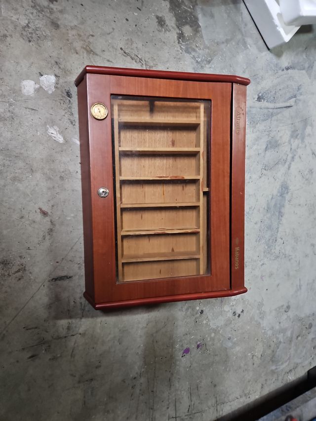 Cava para puros, mueble guardar puros