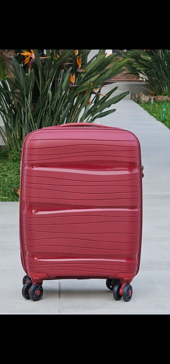 Maletas 53x34x18cm (NUEVAS)