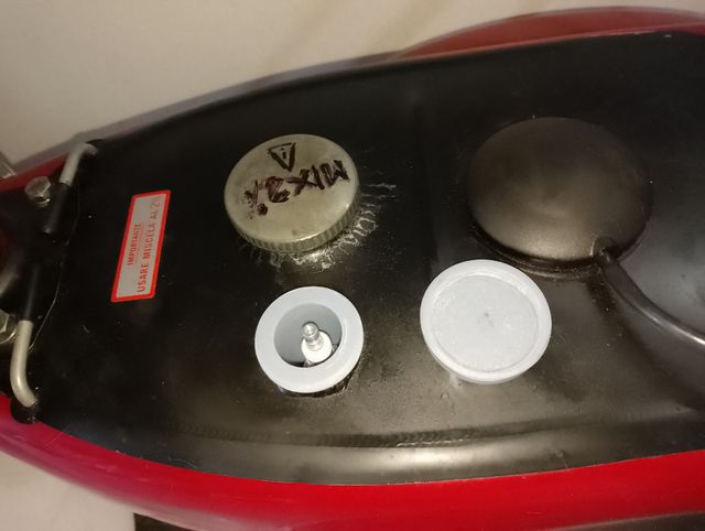 Tappo porta candela vespa 