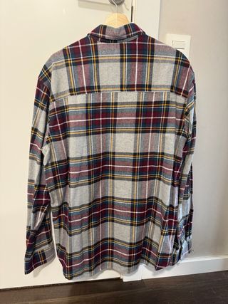 Camisa Pull and Bear