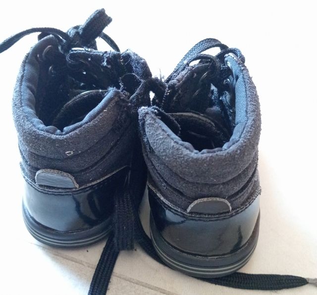 Scarpe stivaletti bambina taglia 21. Armani jr.