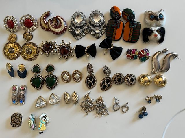 Pendientes y collares africanos NUEVOS