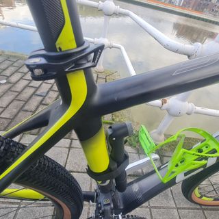 Scott scale full carbono