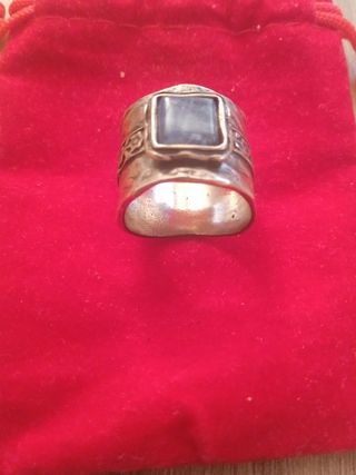 Anillo de plata de ley y cianita