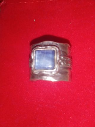 Anillo de plata de ley y cianita