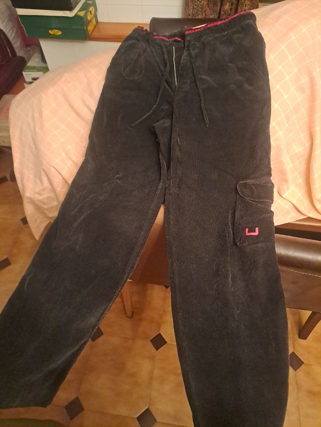 Pantalón pana Adolfo Domínguez