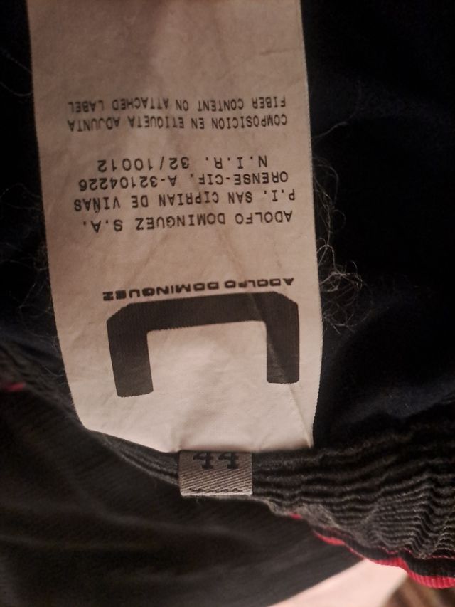 Pantalón pana Adolfo Domínguez