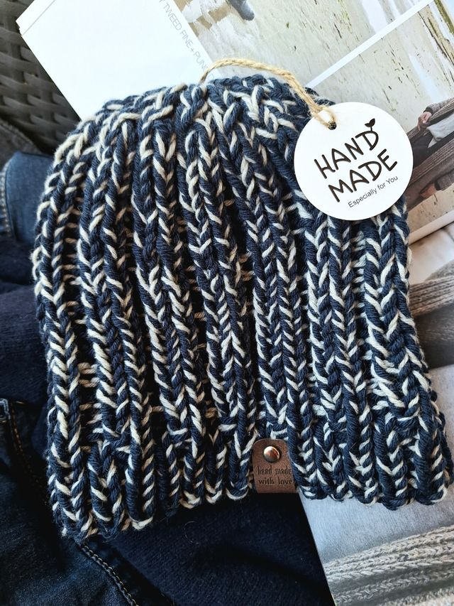 Berretto uomo pura lana fatto a mano