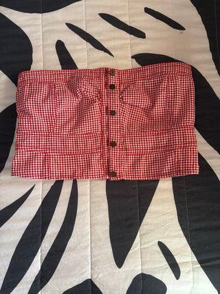 Top rojo Berskha