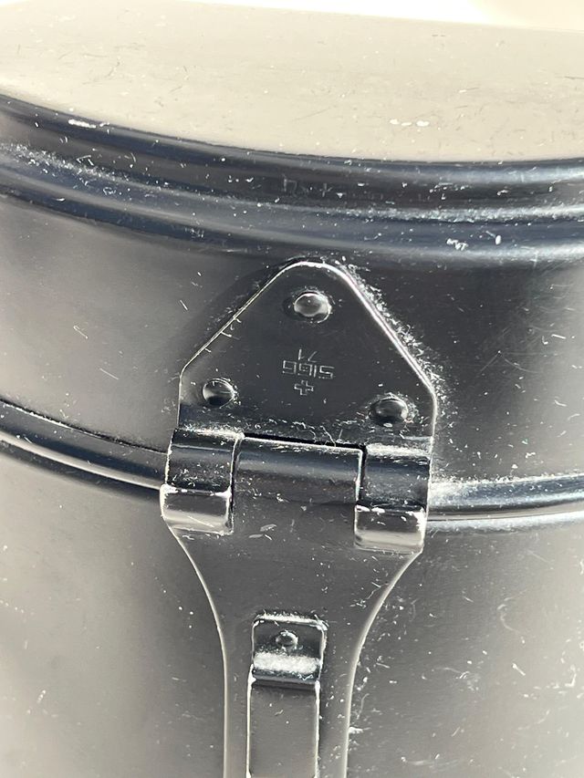 Marmita del Ejército Suizo de los Años 70