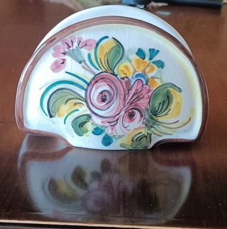 Portatovaglioli in Ceramica di Castelli