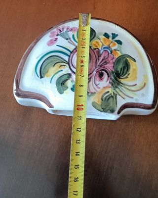 Portatovaglioli in Ceramica di Castelli