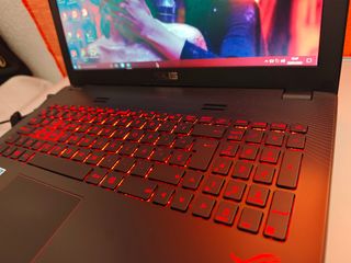 Portátil gaming Asus rog gl552vw