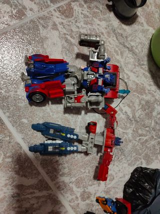 Muñecos transformer