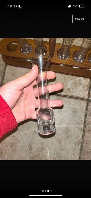 Set portabicchieri e bicchieri