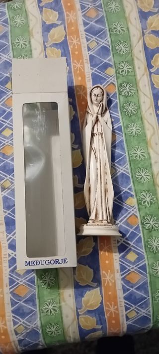 Statuetta Madonna di Medjugorje