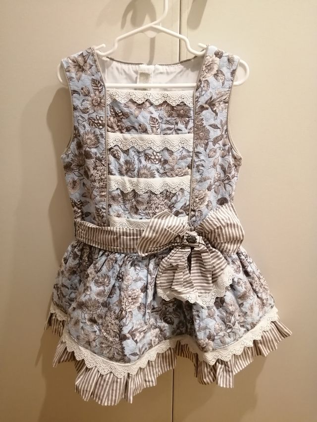 Vestido niña 8 años. Dolce Petit