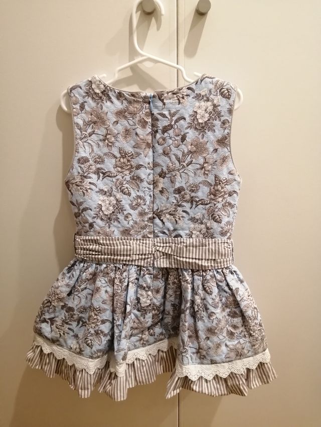 Vestido niña 8 años. Dolce Petit