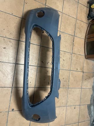 Paragolpe delantero ford fiesta 2010