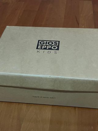 Botins Gioseppo nena, talla 34