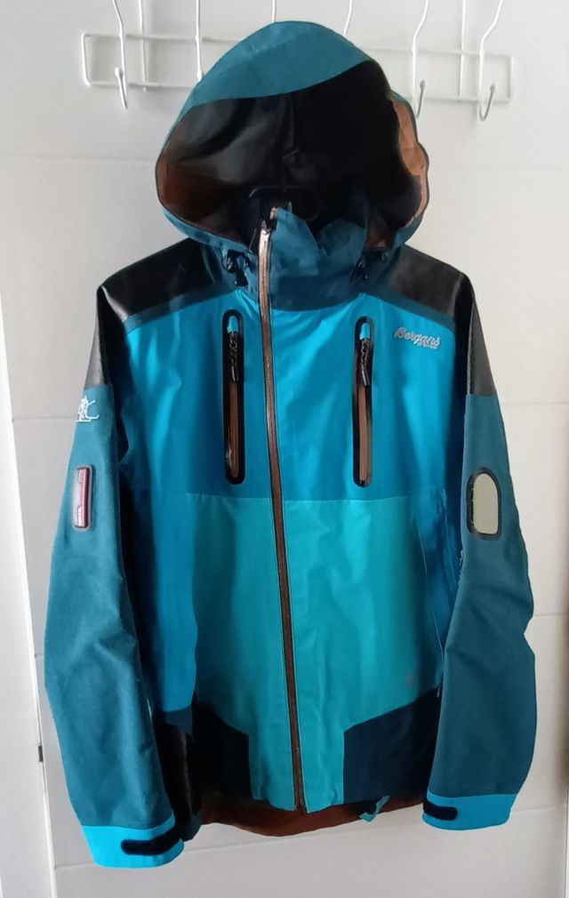 Chaqueta esquí y montaña Bergans