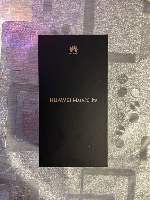 Nueva Huawei Mate 20 lite con intrucciones