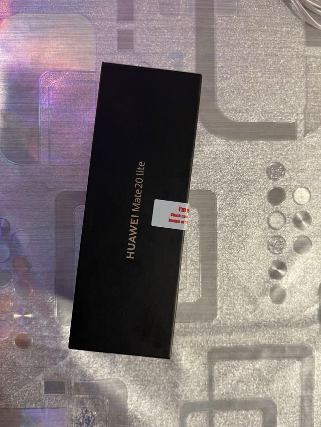 Nueva Huawei Mate 20 lite con intrucciones