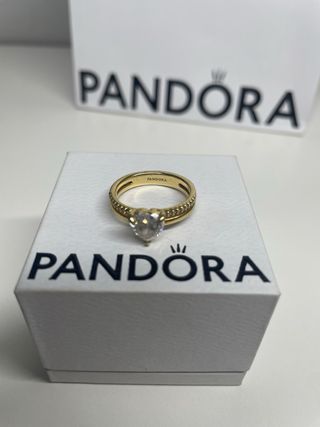 Anillo pandora de corazón