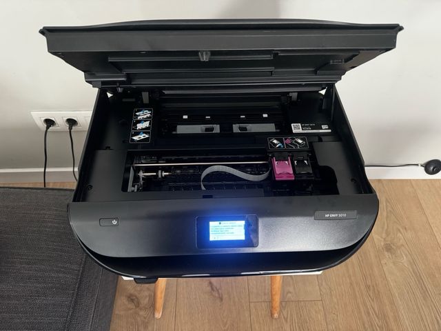 IMPRESORA Y SCANER HP ENVY 5010