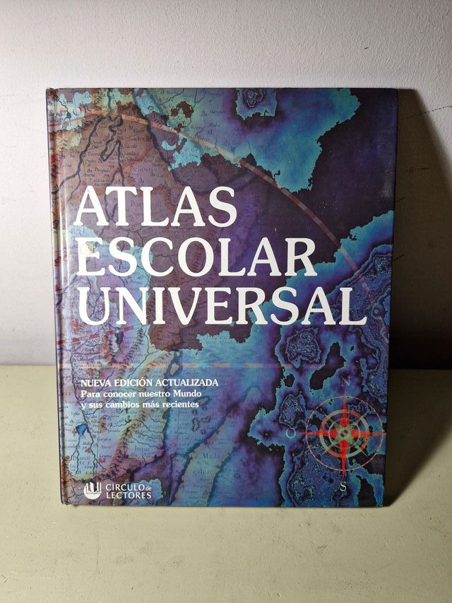 ATLAS ESCOLAR UNIVERSAL