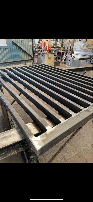 Cerrajeria y fabricacion metalica profesional