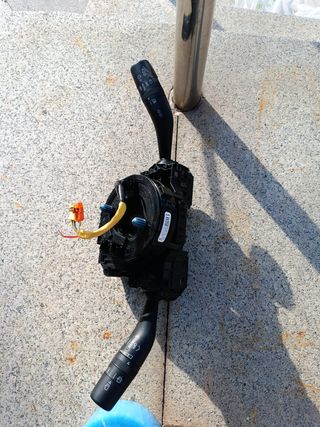 MANDO LUZ INTERM  BDEL1D BDENA MAZDA 3 SEDAN 18/22