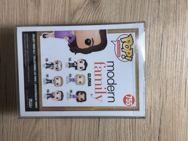 Funko Pop! Television: Modern Family Gloria 755