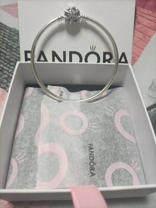 Pulsera Pandora rígida. Original 