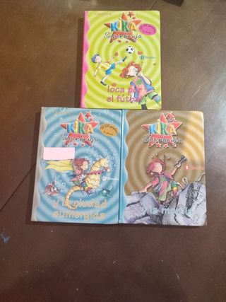 Kika Superbruja, loca por el fútbol (Kika superbruja / Kika super witch) (Spanish Edition)