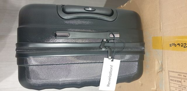 Maleta de viaje nueva, sin estrenar