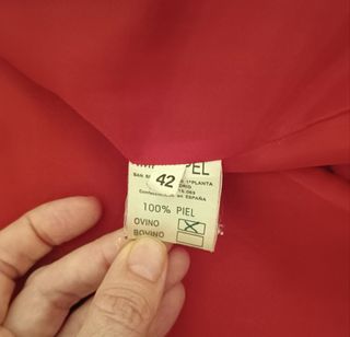 Cazadora roja piel mujer