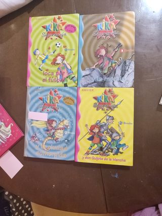 Kika Superbruja, loca por el fútbol (Kika superbruja / Kika super witch) (Spanish Edition)