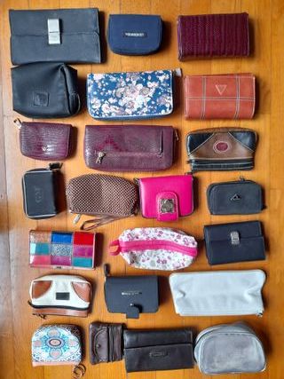 Diruzorroak / Carteras y monederos