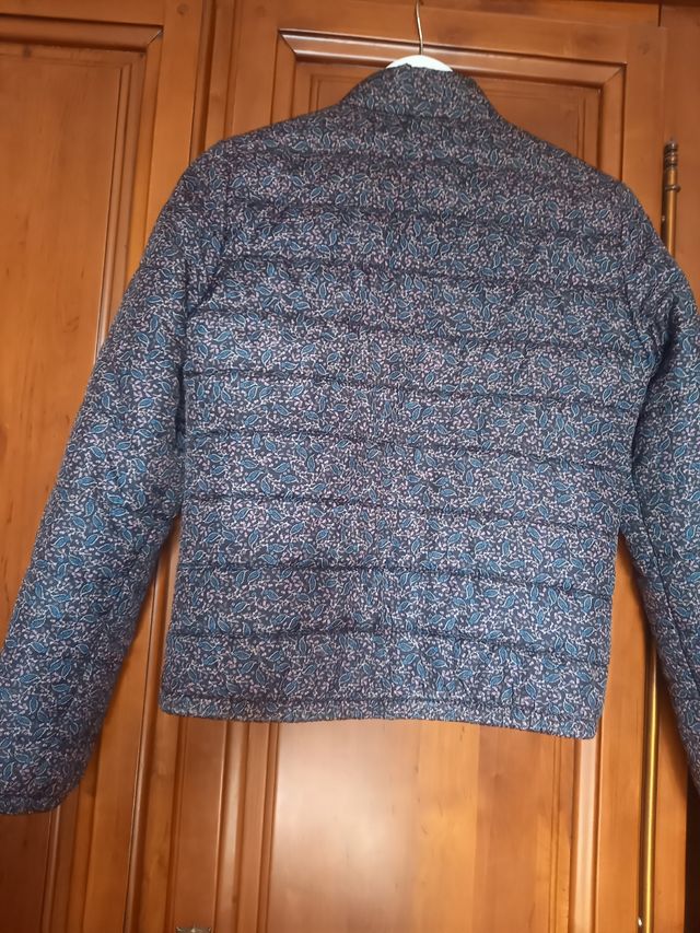 Bonita cazadora Stradivarius