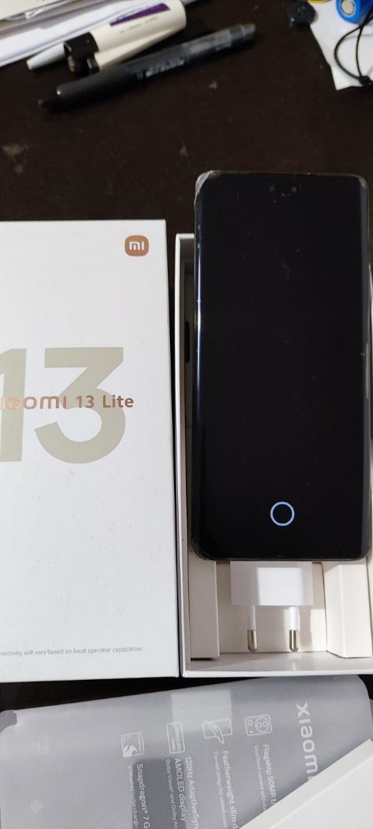 Xiaomi 13 lite